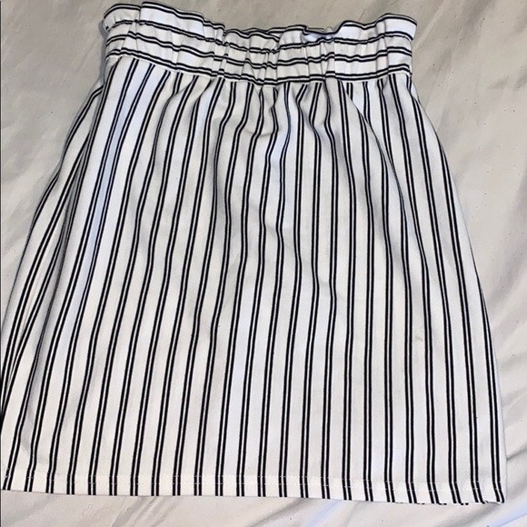 Striped Mini Skirt - Picture 1 of 2